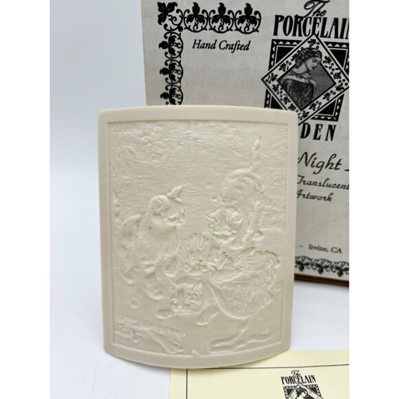 1990s The Porcelain Garden Lithophane Curved Nightlight-Mischief Makers-NEW - Picture 2 of 10